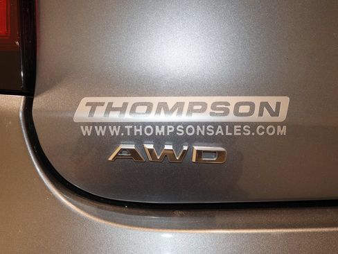 Certified 2022 Cadillac XT6 Premium Luxury w/ Technology Package AWD/4WD image 38