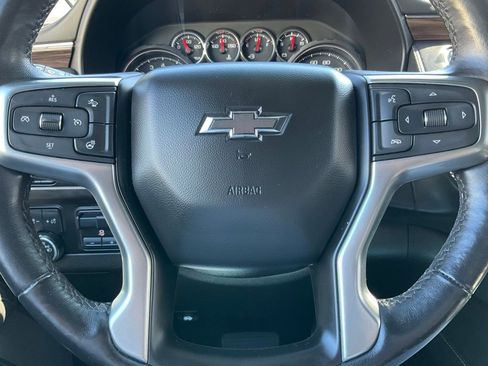 Used 2021 Chevrolet Suburban Z71 w/ Luxury Package AWD/4WD image 51