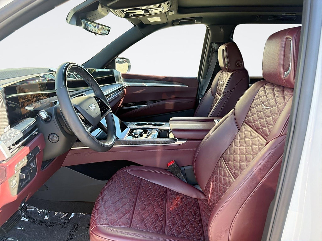Certified 2025 Cadillac Escalade ESV Sport AWD/4WD image 20