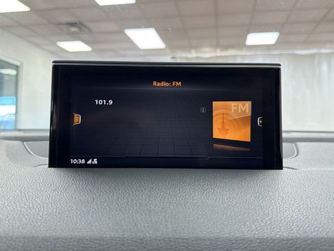 Used 2019 Audi Q7 3.0T Prestige image 23