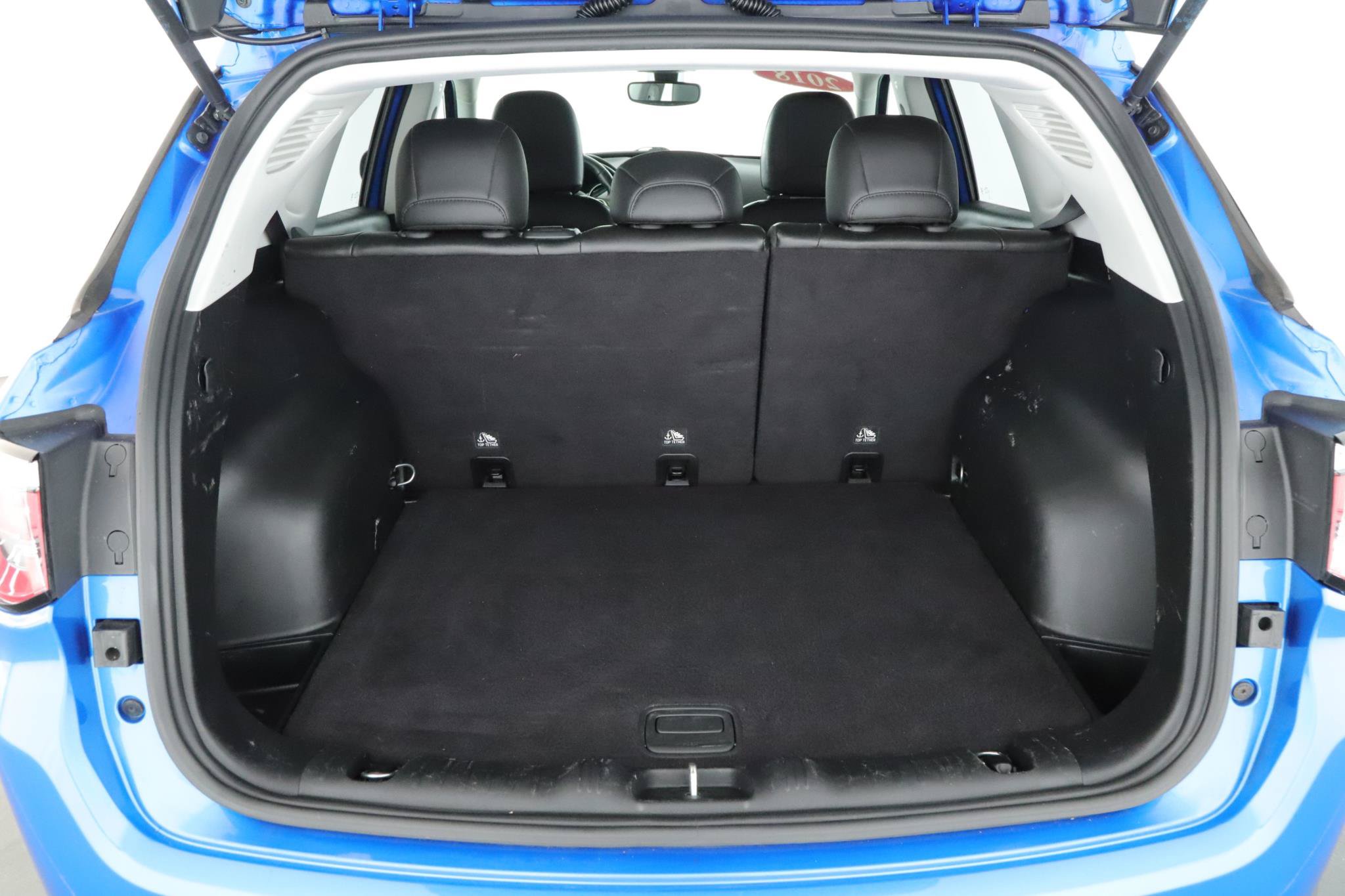 Used 2018 Jeep Compass Latitude w/ Popular Equipment Group AWD/4WD image 16