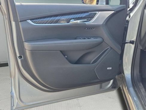 New 2024 Cadillac XT6 Premium Luxury w/ Technology Package AWD/4WD image 22