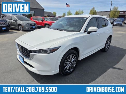 Used 2022 MAZDA CX-5 Signature image 1
