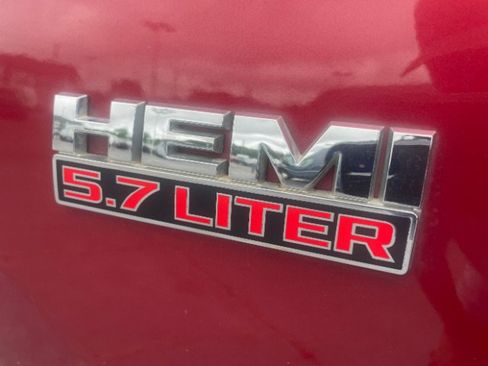 Used 2015 RAM 2500 SLT AWD/4WD image 18