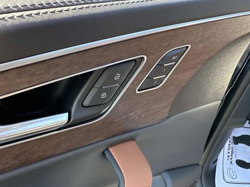 New 2026 Audi Q8 Prestige image 14