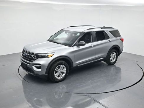 Certified 2023 Ford Explorer XLT w/ Equipment Group 202A image 42