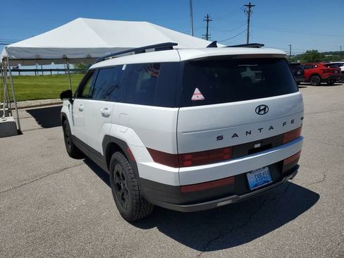 Certified 2025 Hyundai Santa Fe XRT AWD/4WD image 3