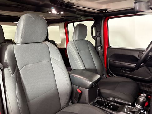Used 2022 Jeep Wrangler Unlimited Sport AWD/4WD image 31