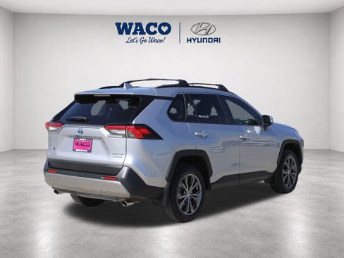Used 2023 Toyota RAV4 Limited AWD/4WD image 8