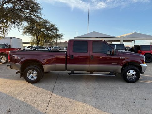 Used 2004 Ford F350 Lariat image 8