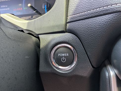 Used 2024 Toyota RAV4 XLE AWD/4WD image 29