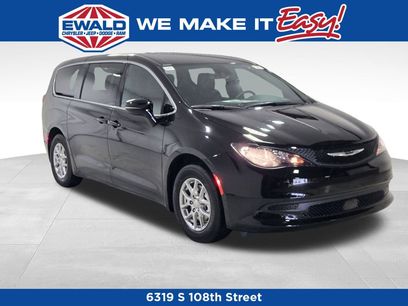 New 2027 Chrysler Pacifica LX