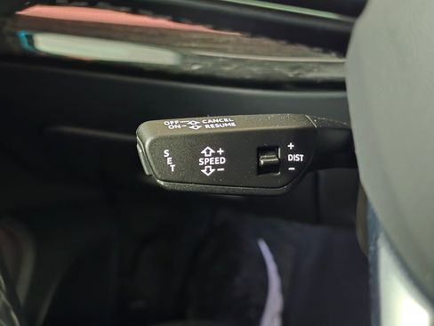 Used 2025 Audi Q7 2.0T Premium w/ Convenience Plus Package image 33