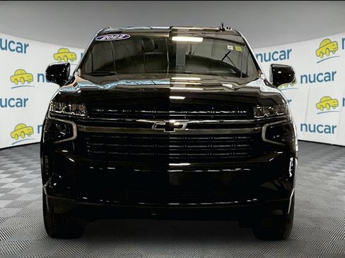 Used 2022 Chevrolet Tahoe RST w/ Luxury Package AWD/4WD image 2