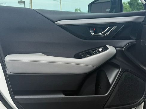 Used 2023 Subaru Outback Premium AWD/4WD image 21