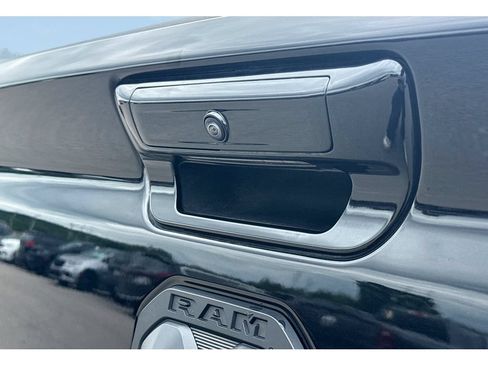 Used 2022 RAM 1500 Big Horn AWD/4WD image 36