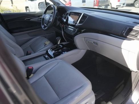 Used 2018 Honda Ridgeline RTL-E image 18