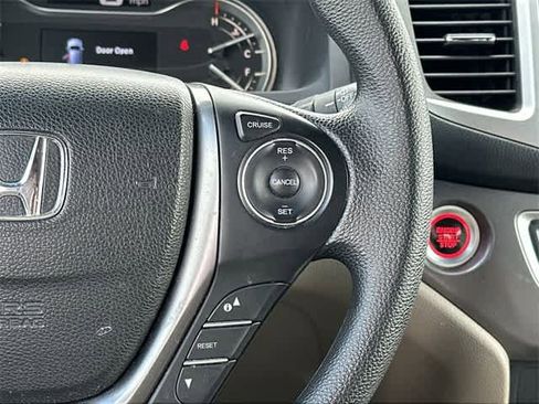 Used 2016 Honda Pilot EX image 9