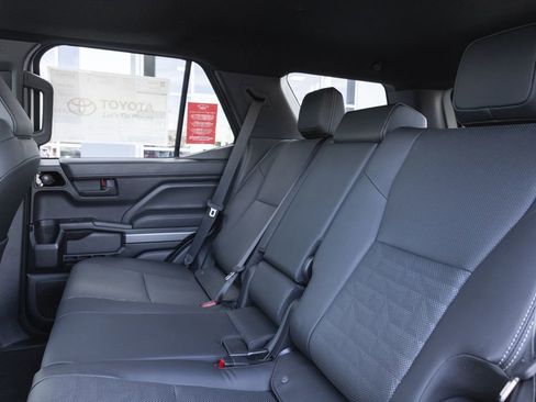 New 2026 Toyota 4Runner TRD Sport Premium AWD/4WD image 8