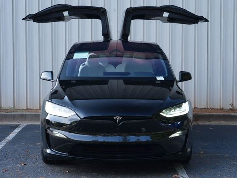 Used 2023 Tesla Model X AWD/4WD image 49
