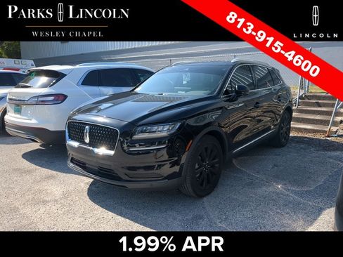 Used 2023 Lincoln Nautilus Reserve w/ Equipment Group 201A FWD image 5