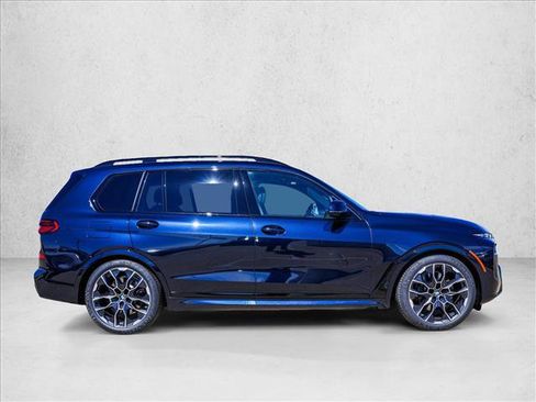 New 2027 BMW X7 xDrive40i w/ Executive Package AWD/4WD image 4