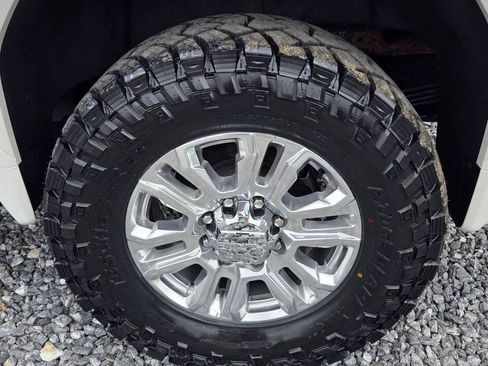 Used 2021 GMC Sierra 2500 Denali w/ Denali Ultimate Package AWD/4WD image 10