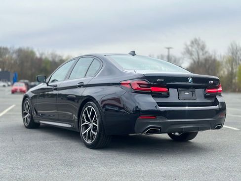 Used 2023 BMW 530i xDrive w/ M Sport Package AWD/4WD image 4