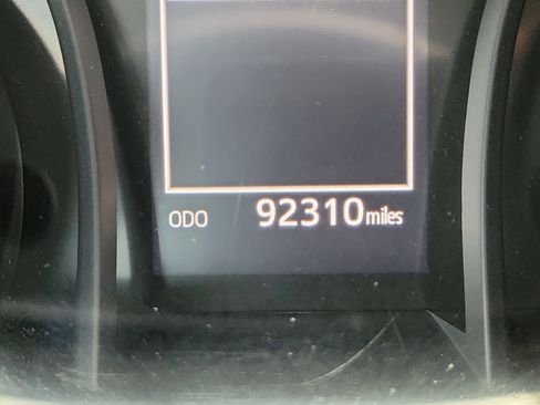 Used 2019 Toyota Camry SE image 25