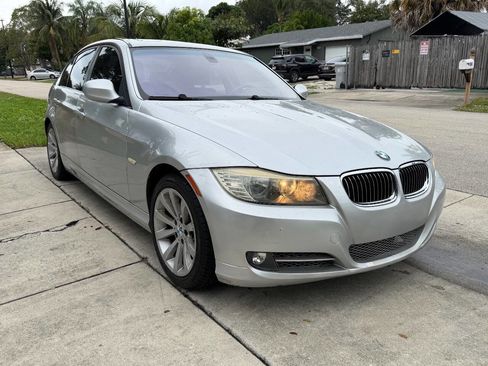 Used 2009 BMW 328i Sedan image 4