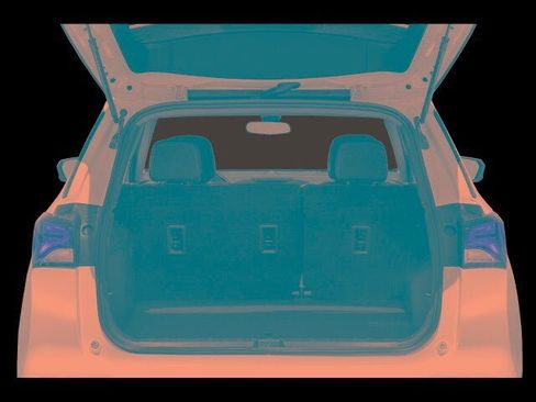 Used 2023 Chevrolet Equinox LT image 37