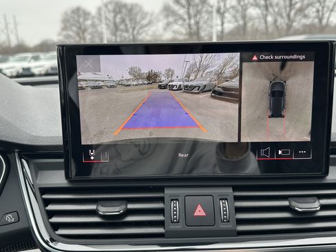 Used 2023 Audi SQ5 Premium Plus w/ Premium Plus Package image 26