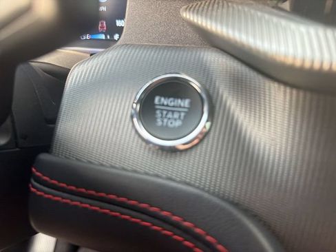 Used 2025 Ford Explorer ST-Line w/ ST-Line Street Pack AWD/4WD image 15