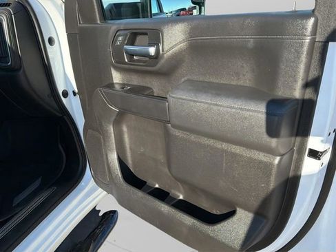 Used 2020 Chevrolet Silverado 3500 LT image 11