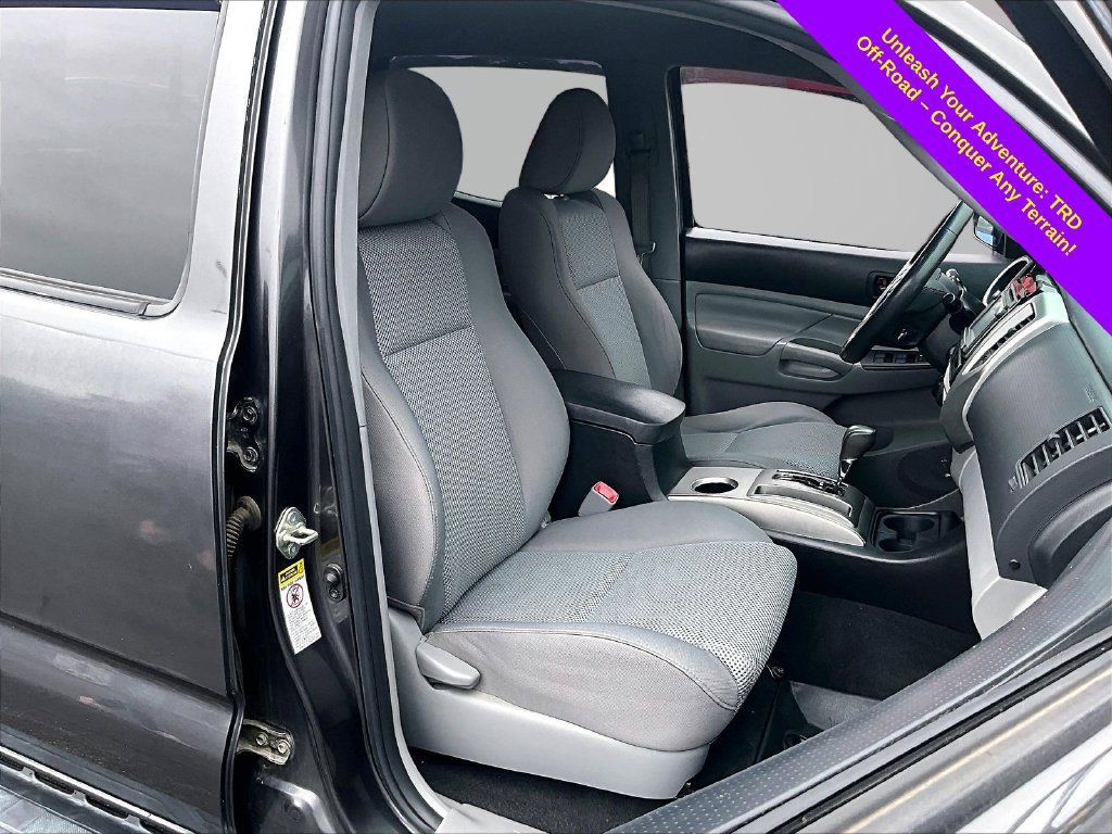 Used 2015 Toyota Tacoma 4x4 Double Cab w/ TRD Off-Road Package image 7