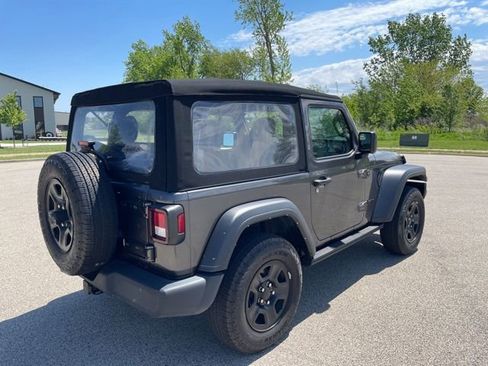 Used 2024 Jeep Wrangler Sport AWD/4WD image 3