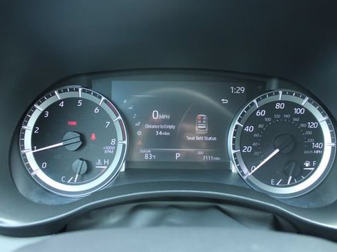 Used 2023 Toyota Highlander XLE AWD/4WD image 26