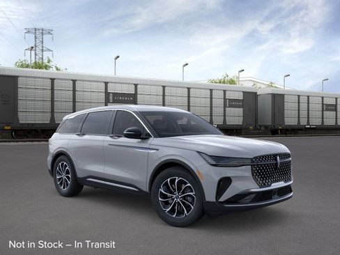 New 2026 Lincoln Nautilus Premier w/ Equipment Group 102A image 7