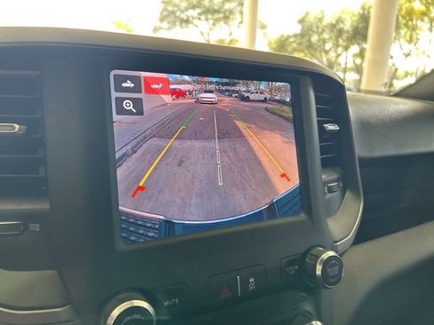 Used 2024 RAM 3500 Tradesman w/ Chrome Appearance Group image 9