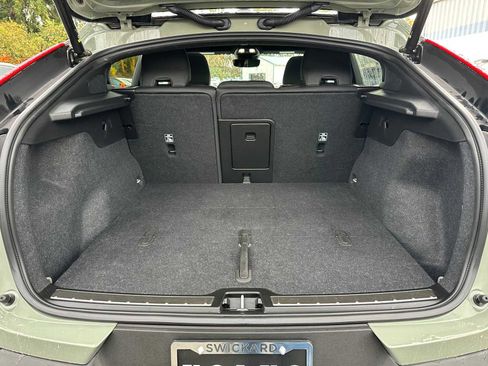Certified 2023 Volvo C40 P8 Recharge Ultimate image 14