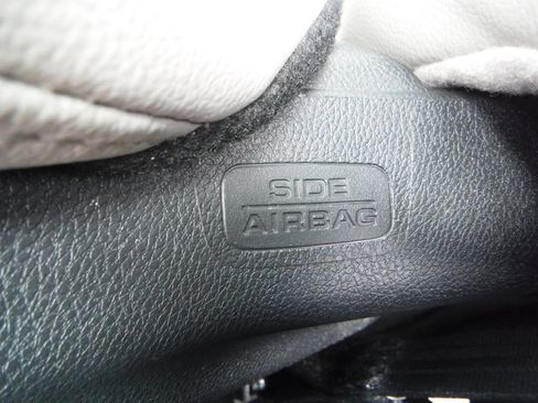 Certified 2025 Honda CR-V EX-L image 18