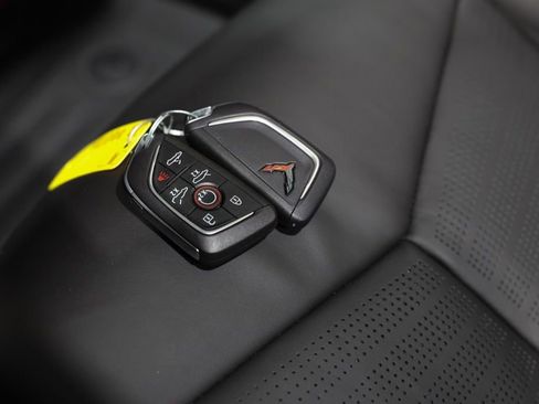 Used 2025 Chevrolet Corvette Z06 image 25