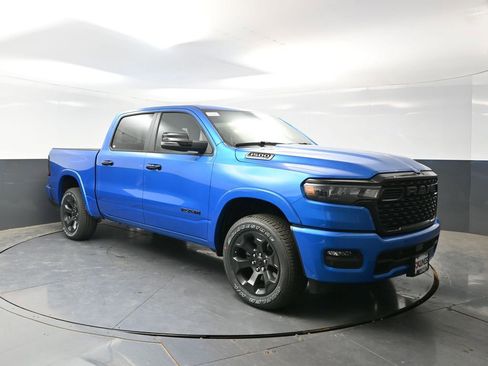 New 2026 RAM 1500 4x4 Crew Cab image 3