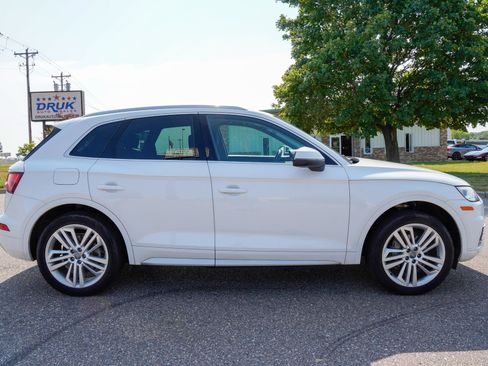 Used 2018 Audi Q5 2.0T Premium Plus AWD/4WD image 2