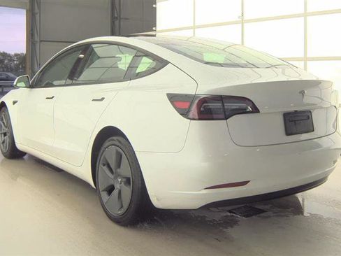 Used 2023 Tesla Model 3 Standard Range RWD image 6