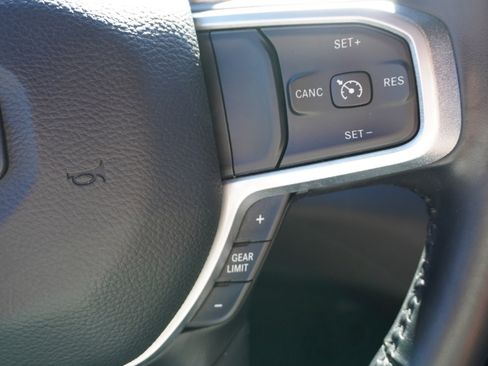 Used 2022 RAM 1500 Big Horn image 12