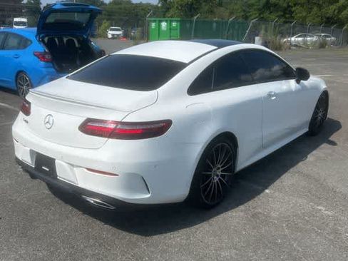 Used 2022 Mercedes-Benz E 450 Coupe image 3
