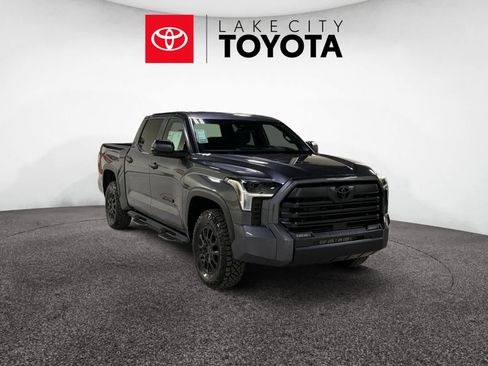 New 2026 Toyota Tundra SR5 AWD/4WD image 9
