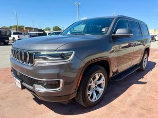 Used 2022 Jeep Wagoneer Series I w/ Convenience Group I AWD/4WD video 1