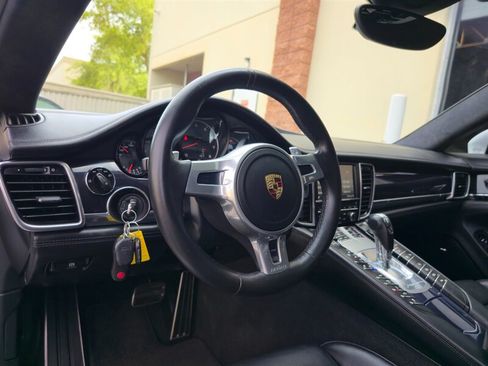 Used 2014 Porsche Panamera AWD/4WD image 16